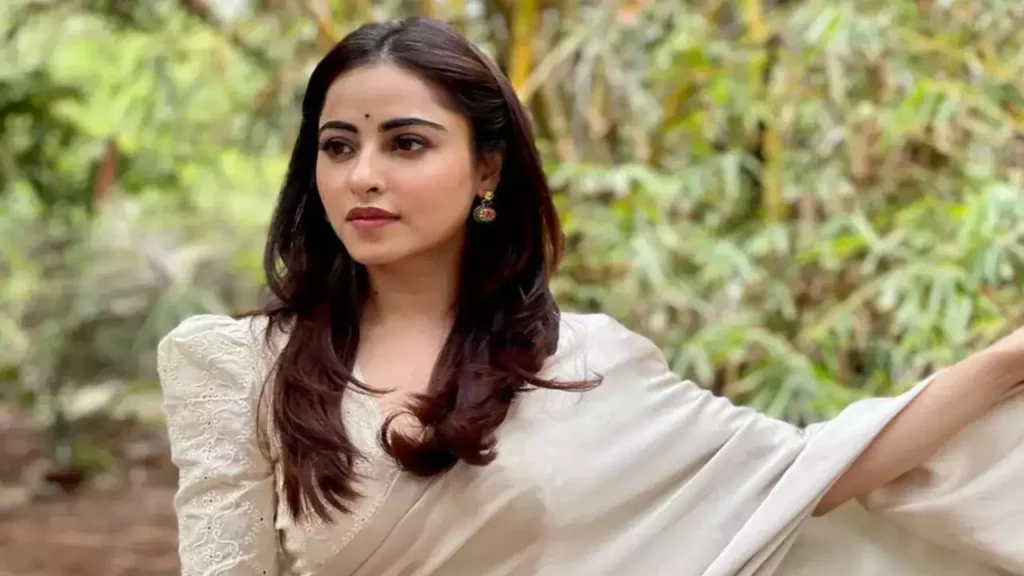 Khatron Ke Khiladi 14 Fame: Niyati Fatnani Biography, Lifestyle 2024, Age, Family, House 7 Niyati Fatnani Biography